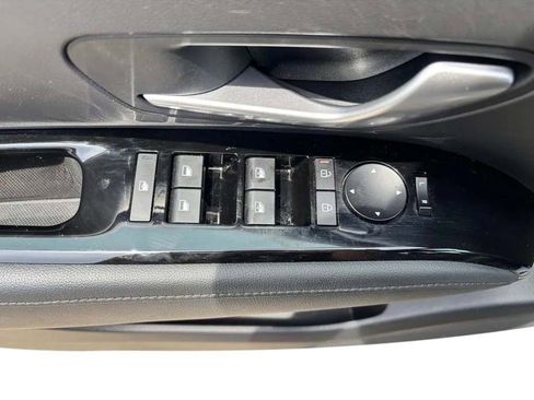 Used 2025 Hyundai Santa Cruz SEL AWD/4WD image 21