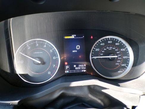 Used 2019 Subaru Crosstrek 2.0i Limited w/ Moonroof Package w/Navigation AWD/4WD image 25
