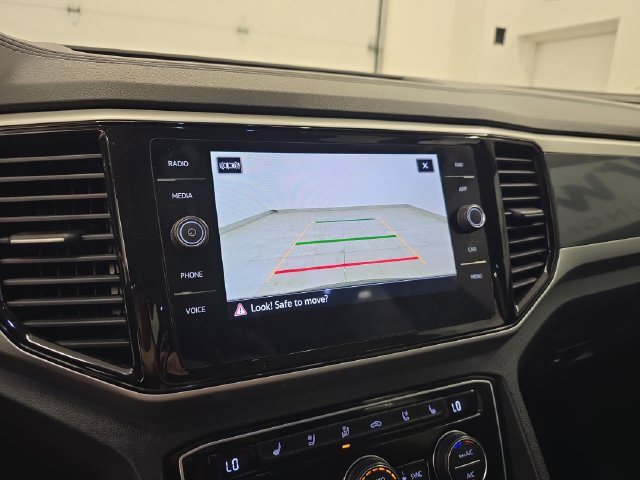 Used 2023 Volkswagen Atlas SEL Premium AWD/4WD image 26