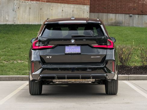 Used 2025 BMW X1 xDrive28i AWD/4WD image 26