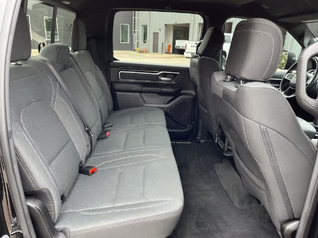 Used 2022 RAM 1500 Big Horn AWD/4WD image 17