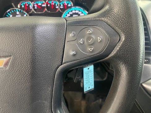 Used 2018 Chevrolet Tahoe 2WD image 11