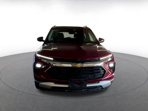 Used 2024 Chevrolet TrailBlazer LT w/ Driver Confidence Package image 9
