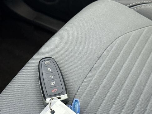 Used 2019 Ford Escape SE AWD/4WD image 31