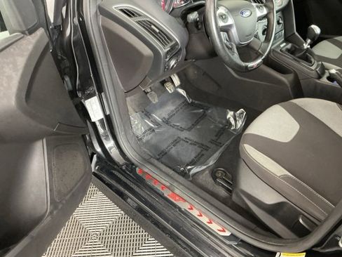 Used 2013 Ford Focus ST image 14