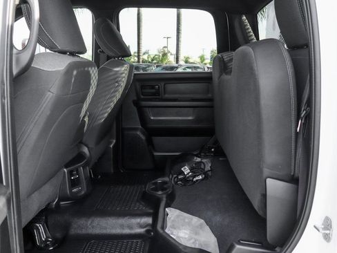 Used 2021 RAM 5500 Tradesman w/ Chrome Appearance Group image 35