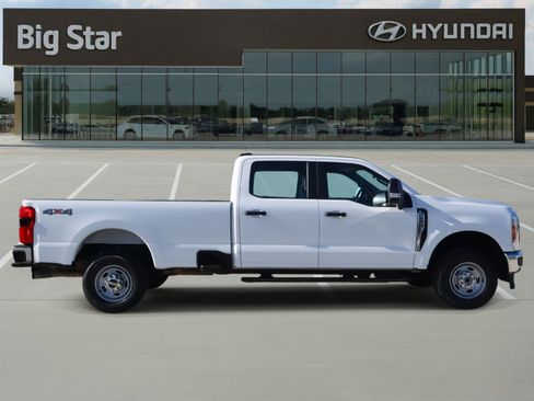 Used 2024 Ford F250 XL w/ 360-Degree Camera Package image 5