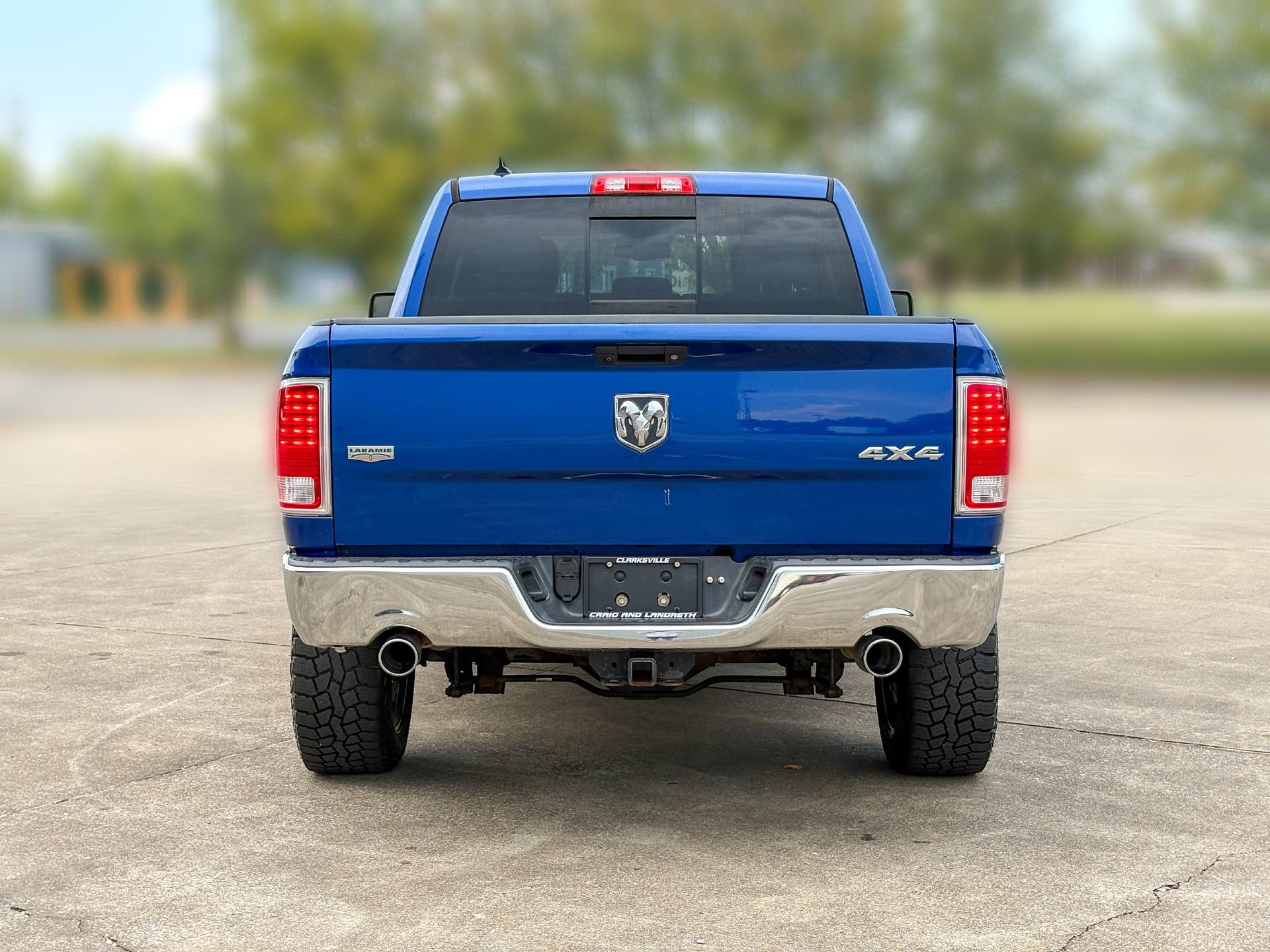 Used 2016 RAM 1500 Laramie w/ Convenience Group AWD/4WD image 11
