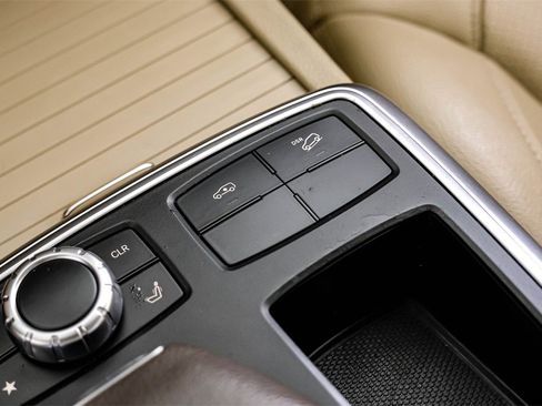 Used 2015 Mercedes-Benz GL 320 BlueTEC 4MATIC image 26