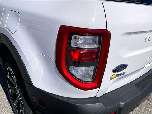 Used 2025 Ford Bronco Sport Outer Banks AWD/4WD image 29