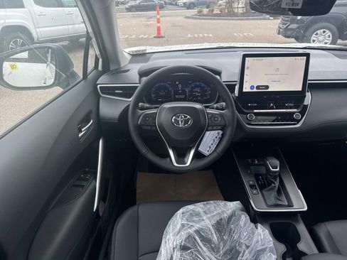 New 2026 Toyota Corolla Cross XLE image 11