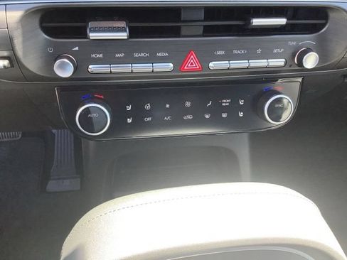 Used 2026 Hyundai Palisade SEL AWD/4WD image 33