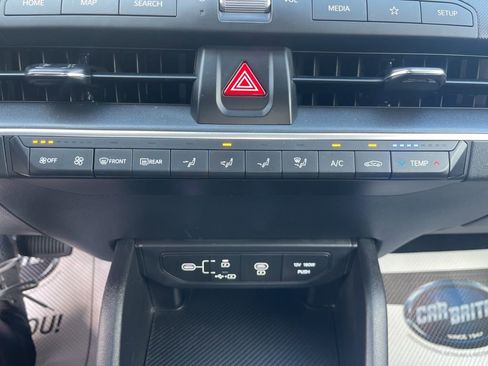 Used 2025 Kia K4 LXS image 19