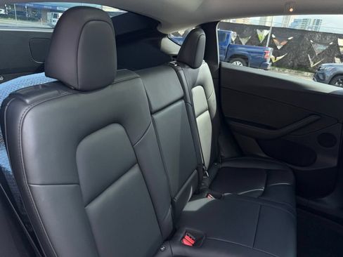 Used 2020 Tesla Model Y Long Range AWD/4WD image 12