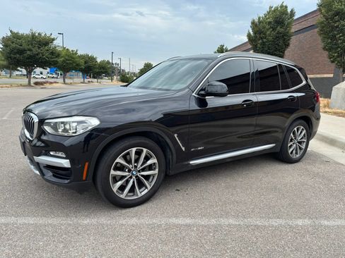 Used 2018 BMW X3 xDrive30i AWD/4WD image 3