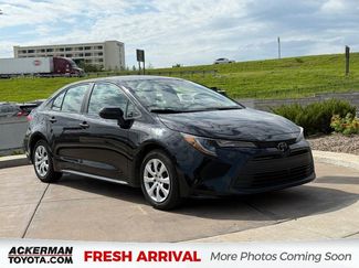 Used 2023 Toyota Corolla LE image 1