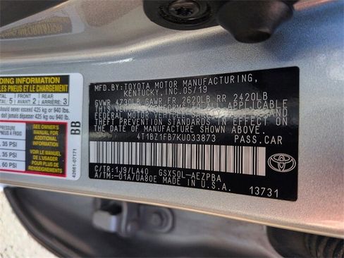 Used 2019 Toyota Avalon Limited image 13