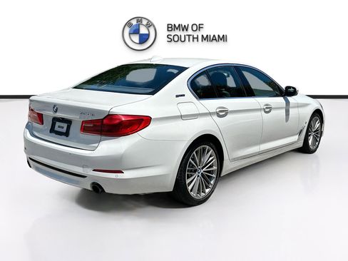 Used 2018 BMW 530e image 7