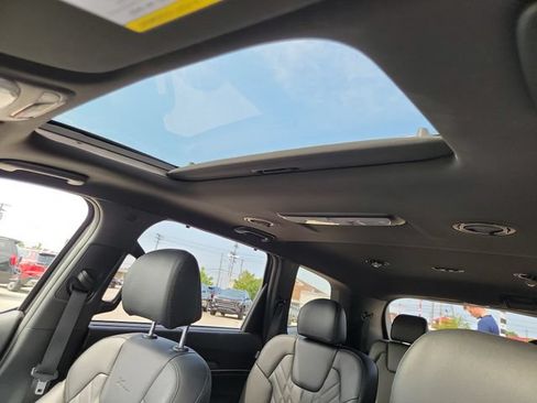 Used 2023 Kia Telluride EX X-Line AWD/4WD image 18