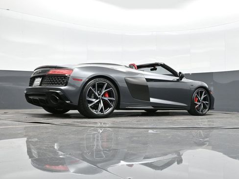 Used 2022 Audi R8 V10 image 37