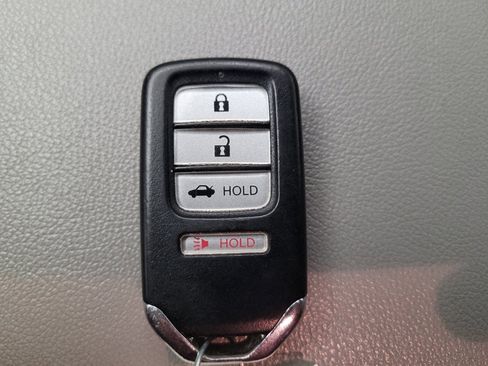 Used 2020 Honda Accord LX image 32