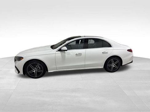 New 2025 Mercedes-Benz E 350 4MATIC Sedan image 3