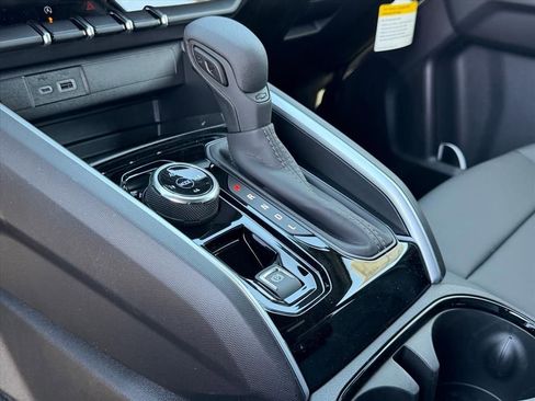New 2026 Chevrolet Colorado Trail Boss AWD/4WD image 13