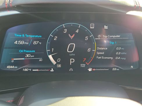 Used 2022 Chevrolet Corvette Stingray Preferred Cpe w/ Z51 Performance Package RWD image 7