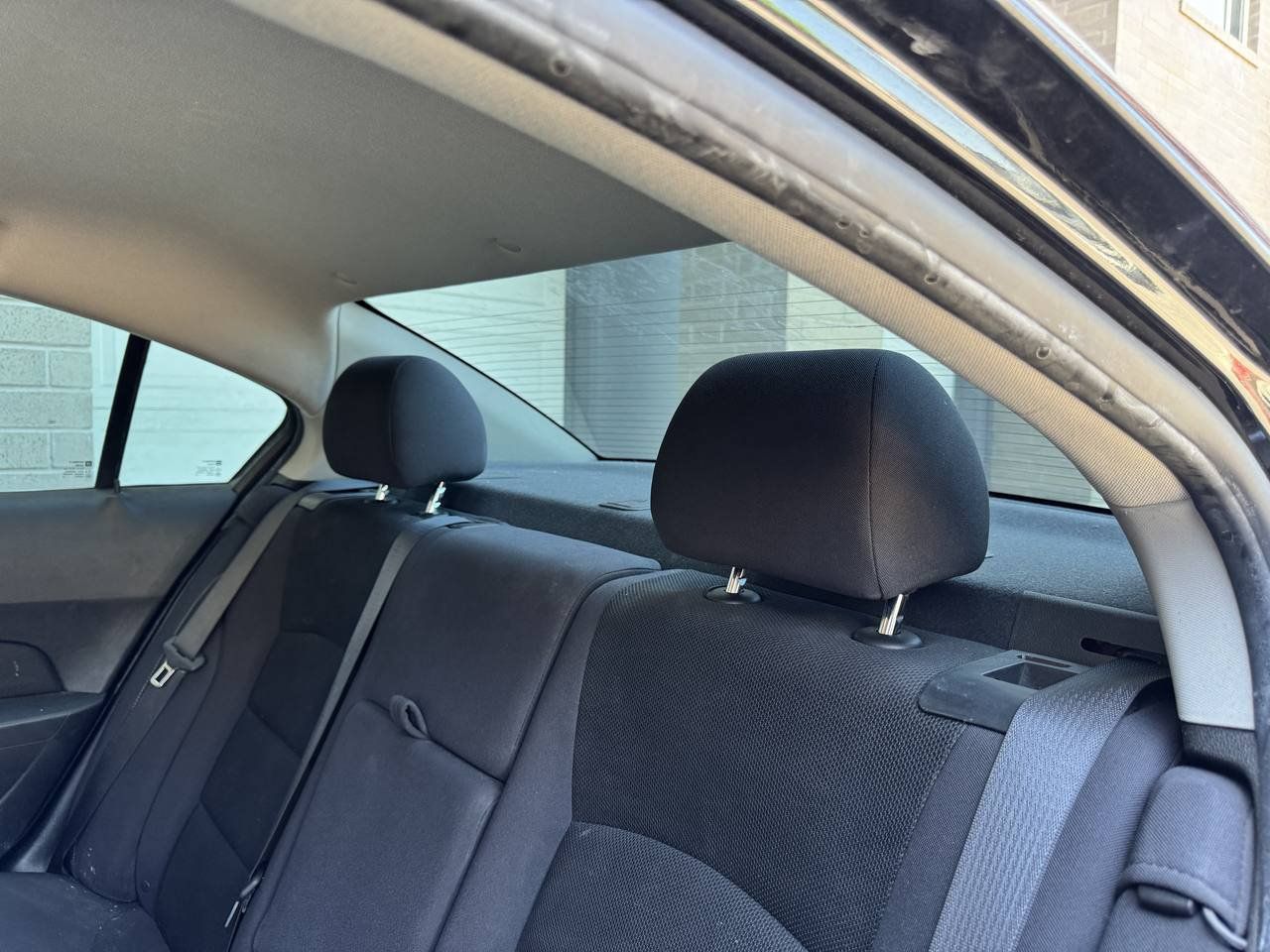 Used 2013 Chevrolet Cruze LT w/ Technology Package FWD image 19