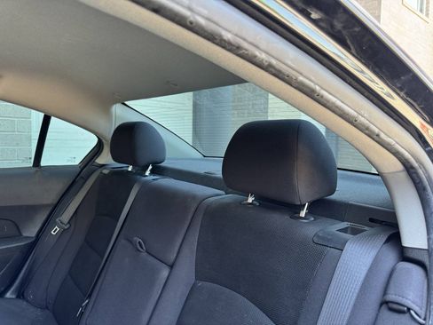 Used 2013 Chevrolet Cruze LT w/ Technology Package FWD image 19