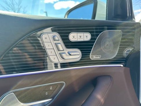 Certified 2024 Mercedes-Benz GLS 450 4MATIC image 15