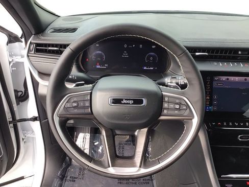New 2026 Jeep Grand Cherokee L Limited AWD/4WD image 16