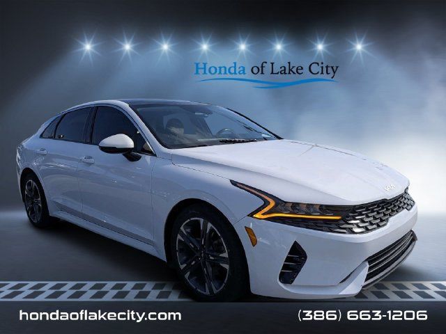 Used 2022 Kia K5 EX FWD image 1