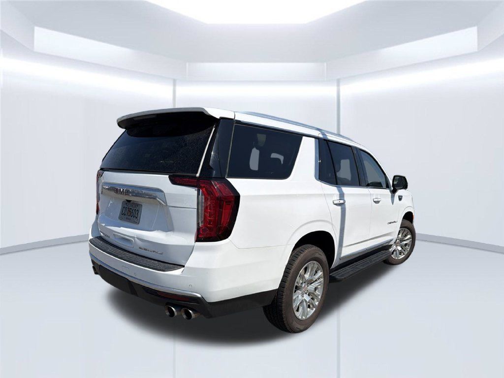 Used 2024 GMC Yukon Denali RWD image 4