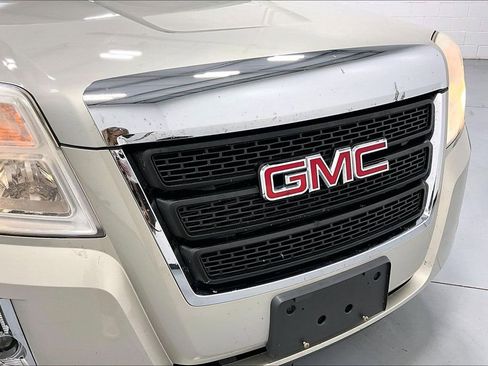 Used 2014 GMC Terrain SLE image 35