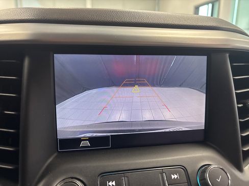 Used 2023 GMC Acadia SLT image 23