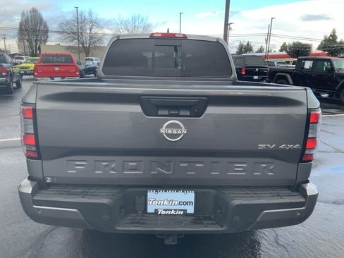 Used 2024 Nissan Frontier SV w/ SV Convenience Package image 8