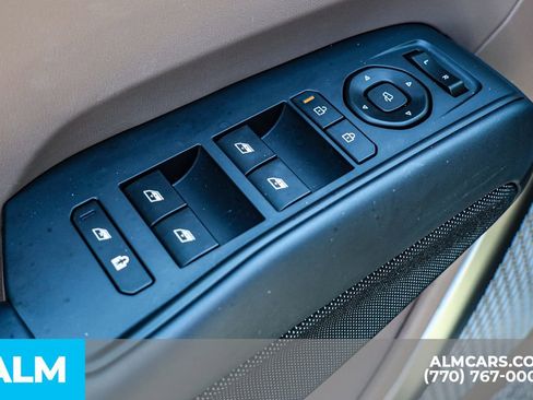 Used 2024 Kia EV9 GT-Line image 55