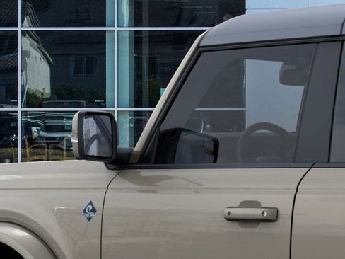 New 2025 Ford Bronco Outer Banks image 22