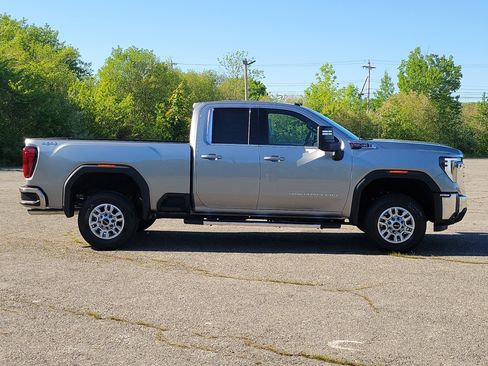 New 2026 GMC Sierra 2500 SLE w/ SLE Convenience Package AWD/4WD image 8