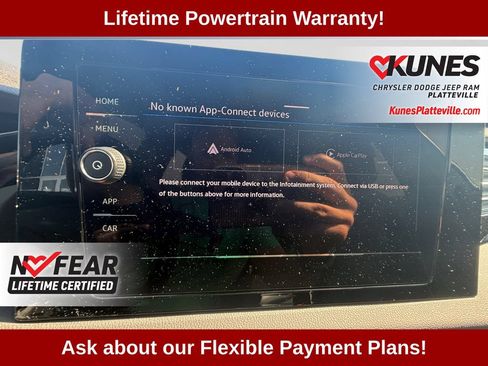 Used 2025 Volkswagen Jetta Sport FWD image 27
