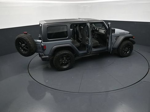 Used 2024 Jeep Wrangler Unlimited Sport AWD/4WD image 30