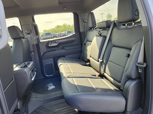 Used 2026 Chevrolet Silverado 1500 LTZ image 10