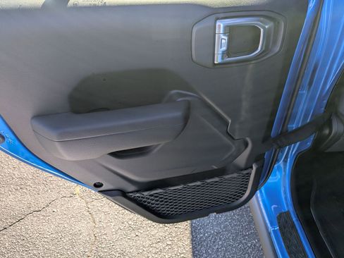 New 2026 Jeep Gladiator Rubicon w/ Safety Group image 24