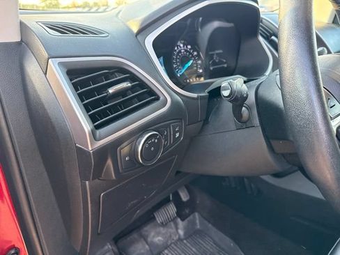 Used 2020 Ford Edge SEL w/ Convenience Package AWD/4WD image 15