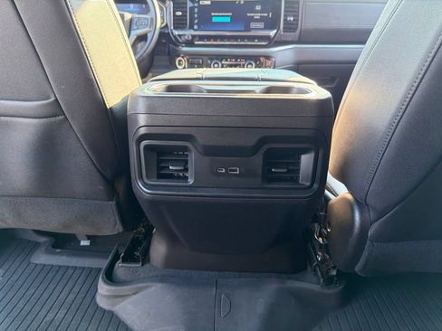 Used 2024 Chevrolet Silverado 1500 LT Trail Boss w/ LT Trail Boss Premium Package AWD/4WD image 19
