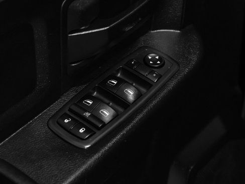 Used 2019 RAM 1500 Tradesman image 34