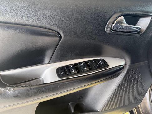 Used 2015 Dodge Journey SE w/ Quick Order Package 22F SE FWD image 17