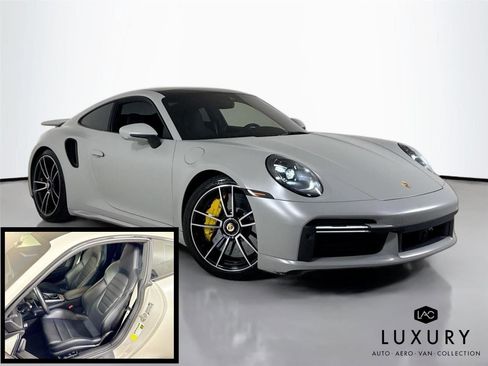 Used 2022 Porsche 911 Turbo S image 2