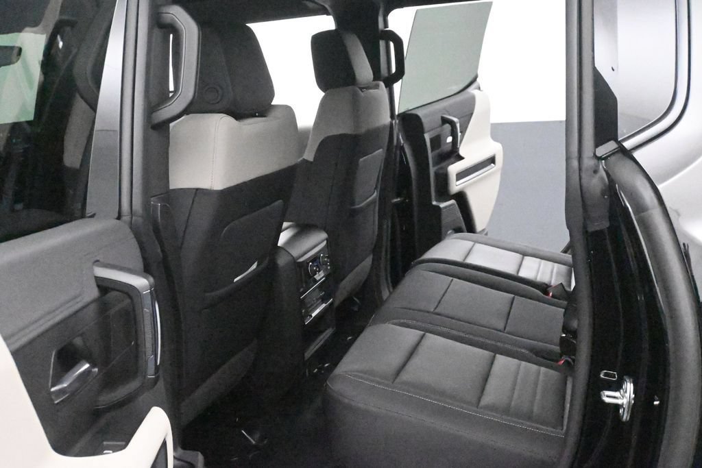Certified 2026 GMC Hummer EV SUV AWD/4WD image 13